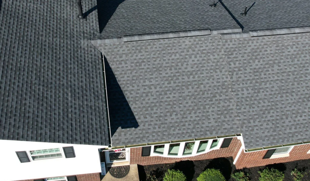 Point Pleasant WV roofing services from Maycon Construction, specializing in repair, installation, and storm damage restoration.